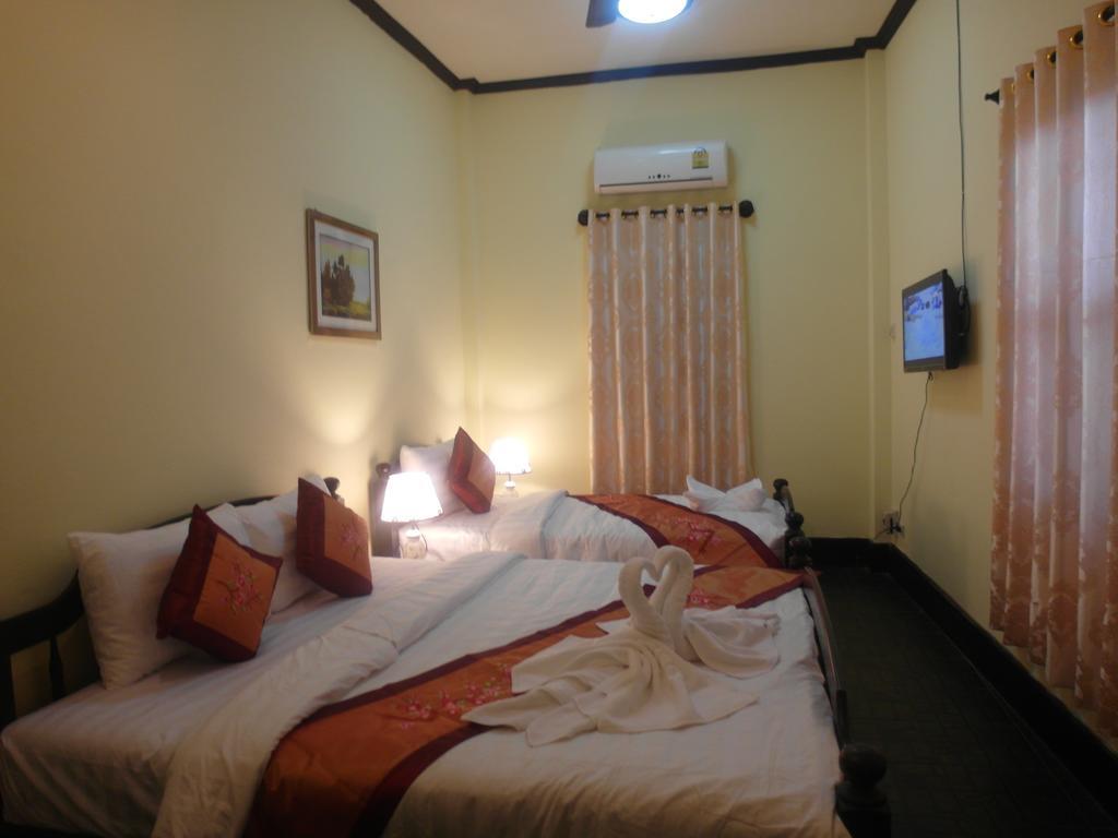 Kinnaly Place House Luang Prabang Habitación foto